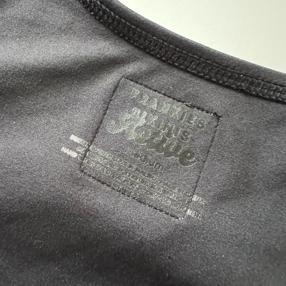 Frankies Bikinis Active Felix Long Sleeve Bodysuit Black M - Picture 3 of 5